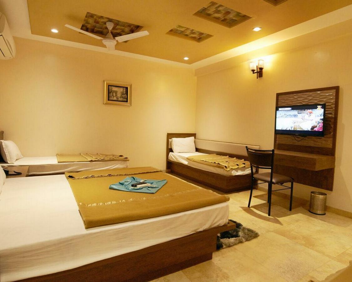Hotel Sai Suraj Park Shirdi Zewnętrze zdjęcie