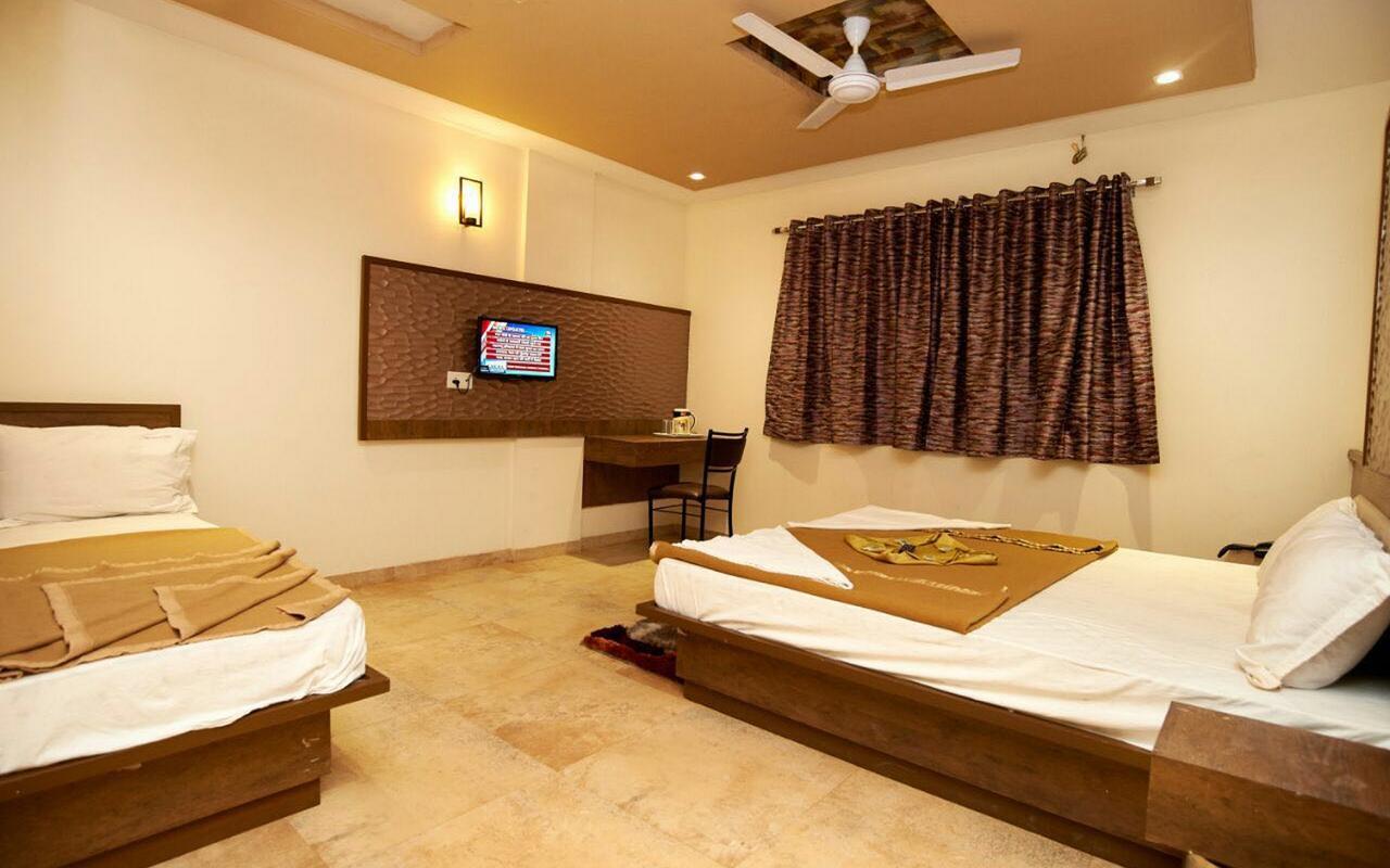 Hotel Sai Suraj Park Shirdi Zewnętrze zdjęcie