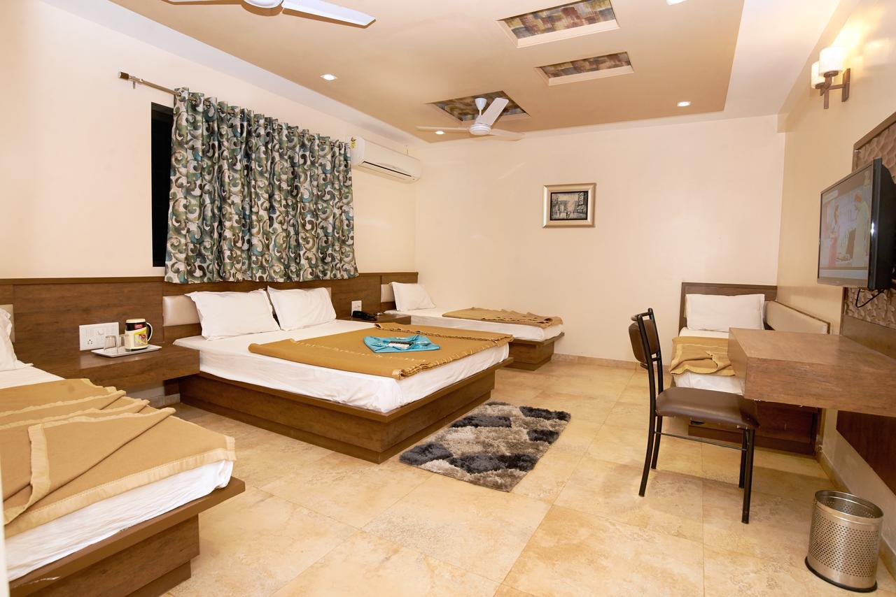 Hotel Sai Suraj Park Shirdi Zewnętrze zdjęcie