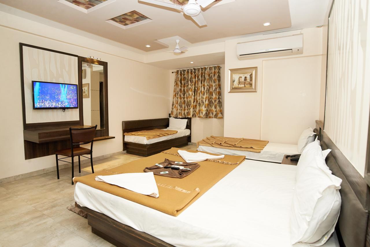 Hotel Sai Suraj Park Shirdi Zewnętrze zdjęcie