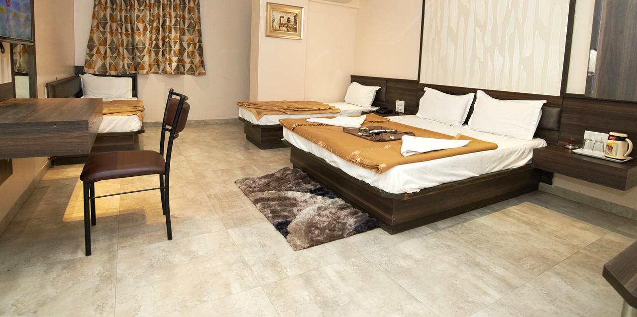 Hotel Sai Suraj Park Shirdi Zewnętrze zdjęcie