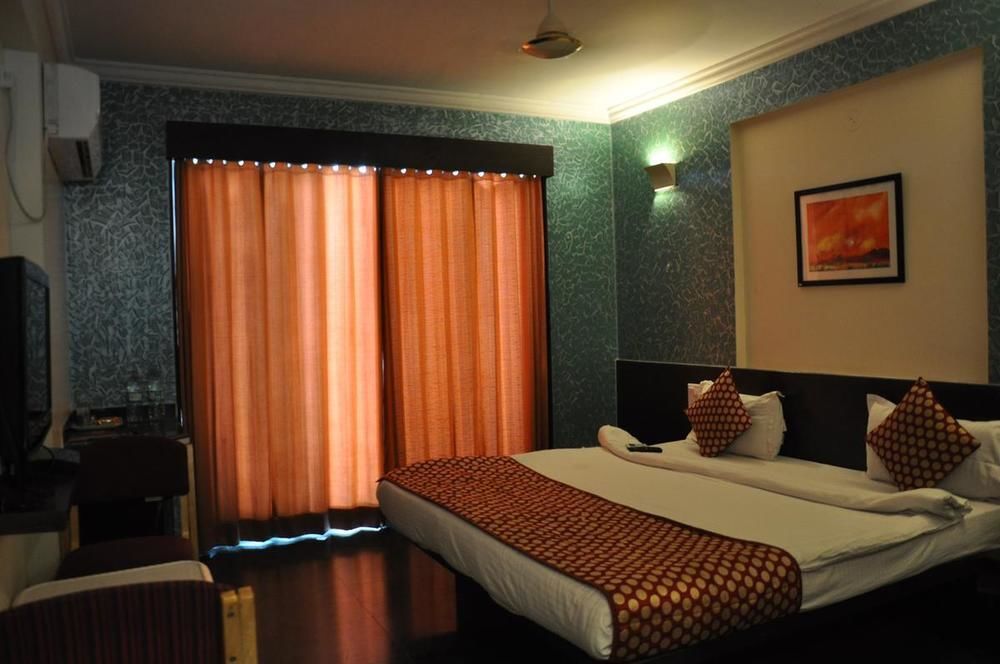 Hotel Sai Suraj Park Shirdi Zewnętrze zdjęcie