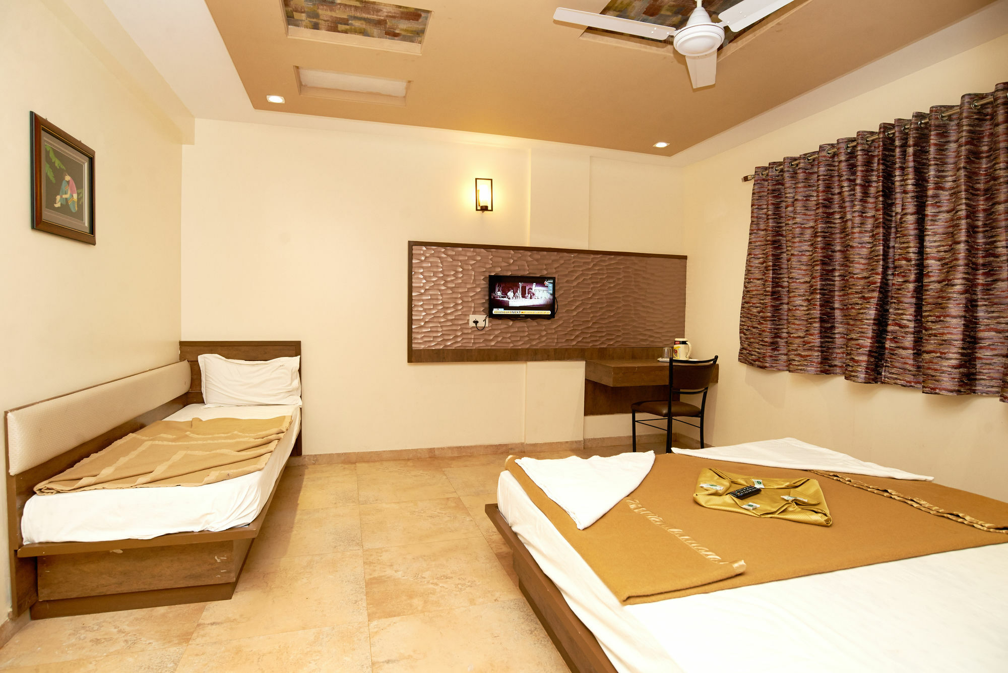 Hotel Sai Suraj Park Shirdi Zewnętrze zdjęcie
