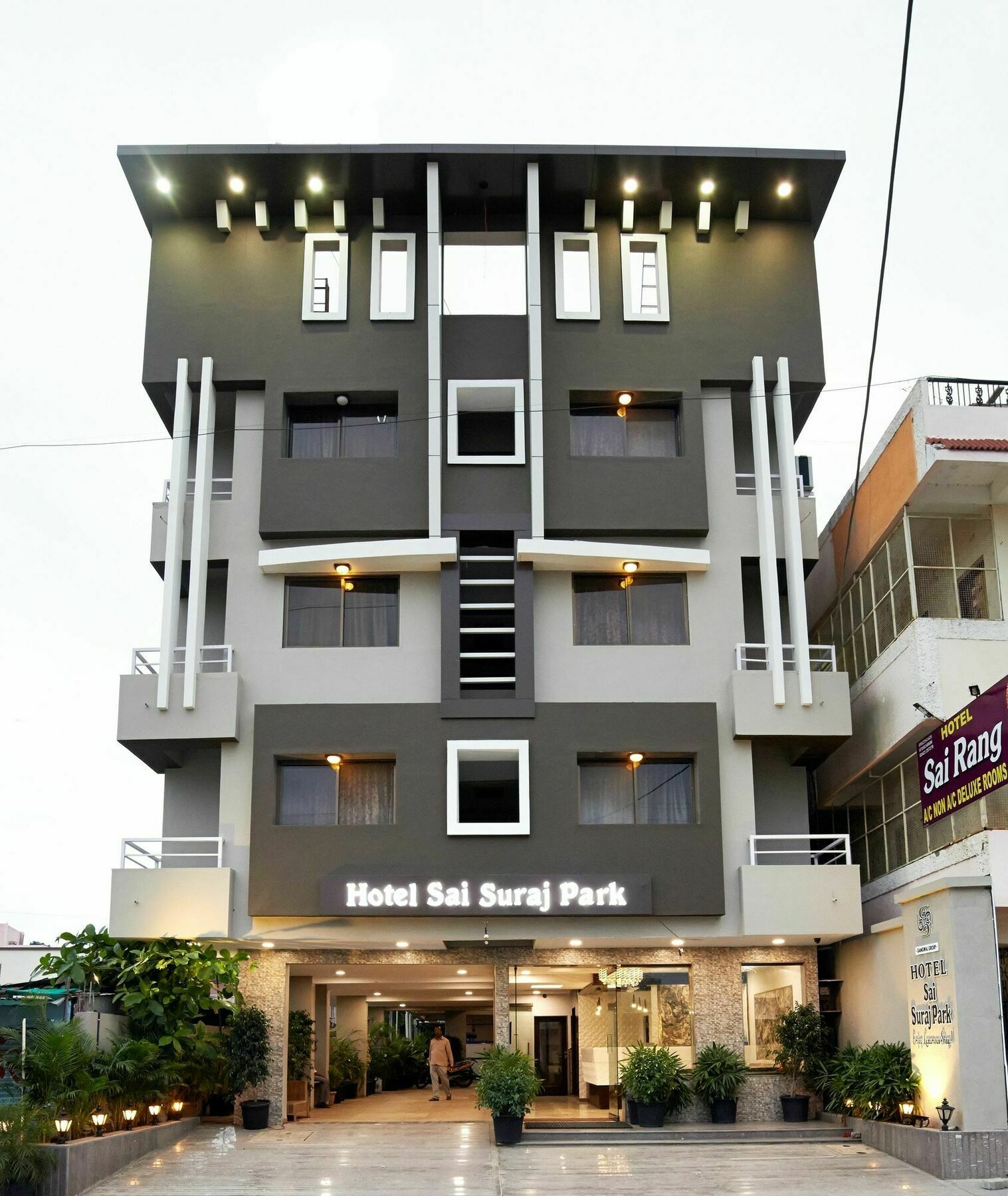 Hotel Sai Suraj Park Shirdi Zewnętrze zdjęcie